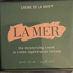1oz La Mer the moisturizing cream-manufactured 2/2021